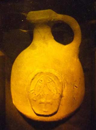 1st century Christian clay jar, Jerusalem